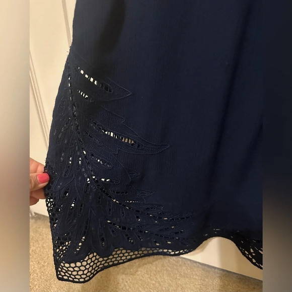 Brixon Ivy Navy top with cutout details on sleeves, side and hem L - Picture 10 of 11